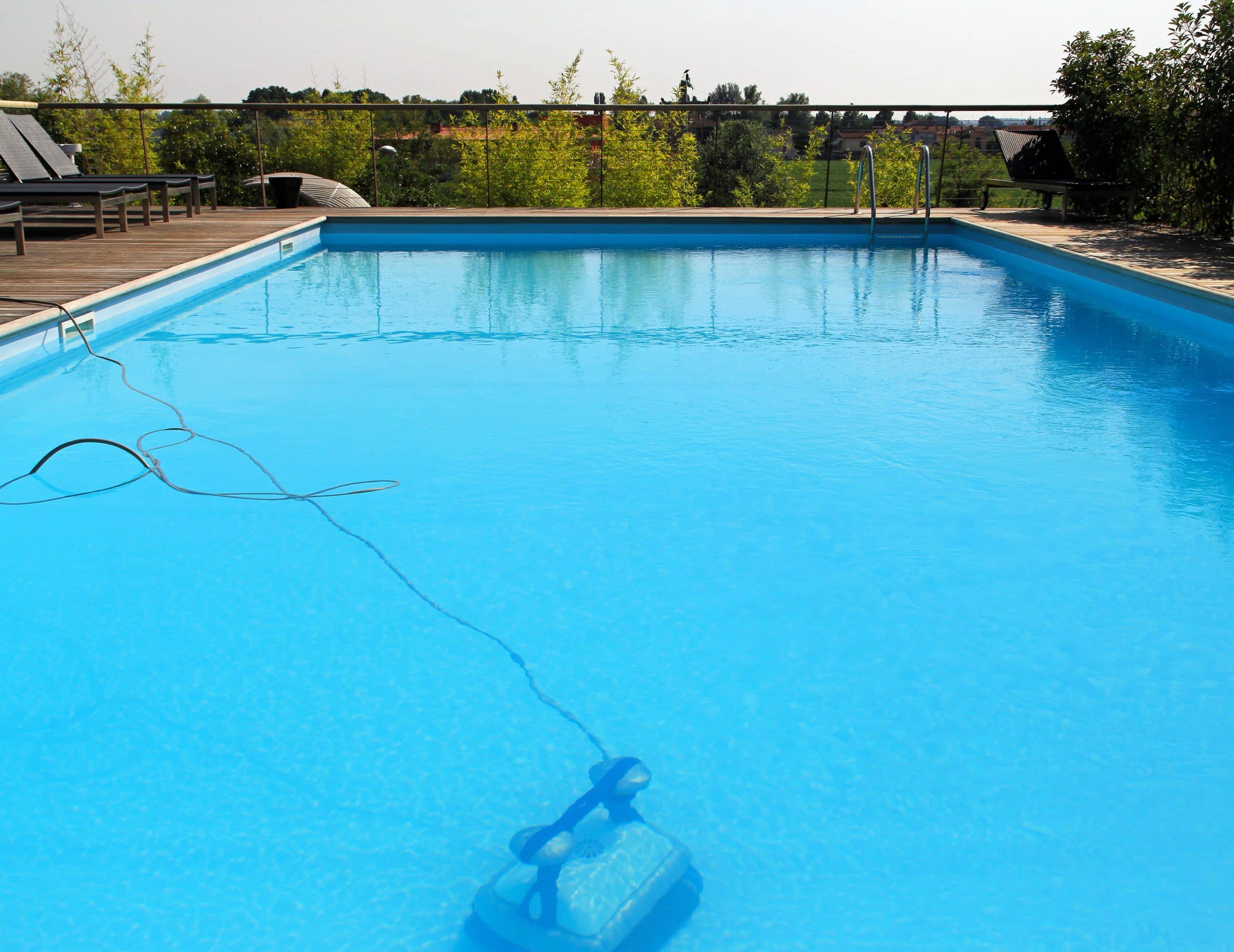 robot nettoyeur de piscine