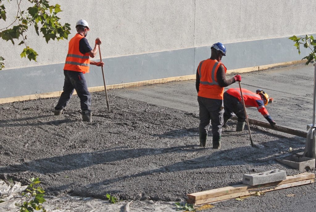 Travaux de coulage d'une dalle en béton