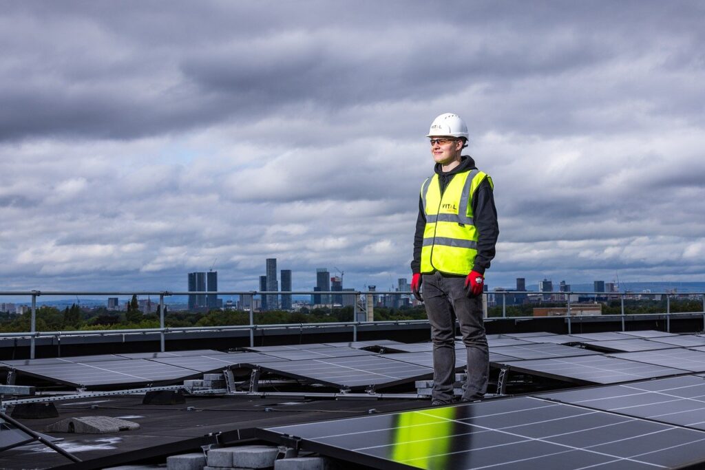 découvrez notre service d'installation de carports solaires, une solution innovante pour protéger votre véhicule tout en produisant une énergie propre. optimisez votre consommation énergétique et valorisez votre espace extérieur avec nos structures durables et esthétiques.